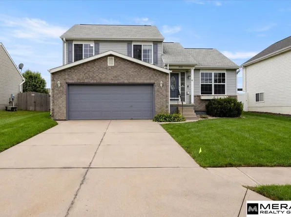 7822 S 161st Ter, Omaha, NE 68136