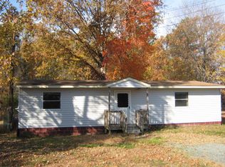 140 Smith Ln, Warsaw, VA 22572