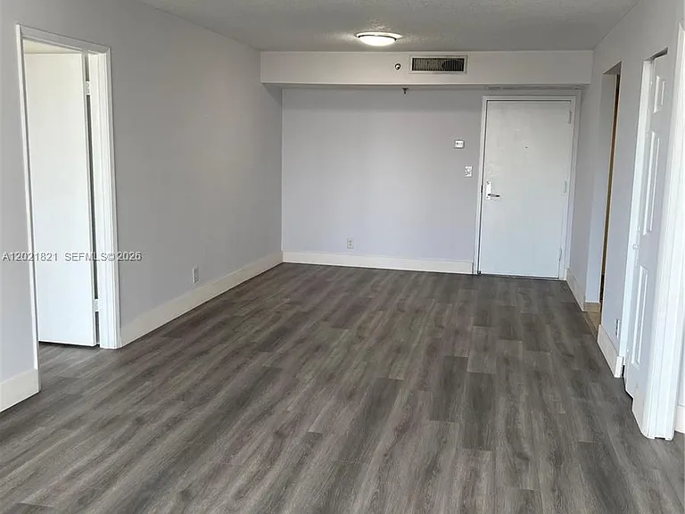 3300 NE 192nd St #616 — Photo 5