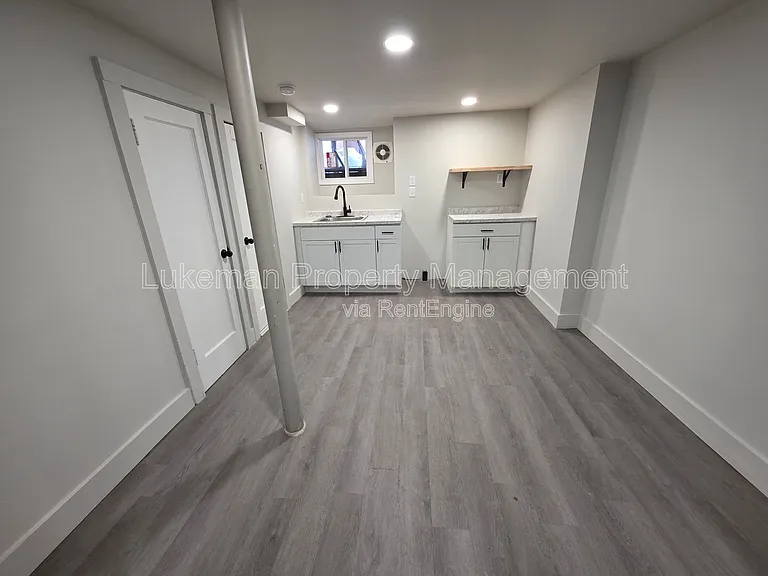 415 W Walnut St #3 — Photo 4