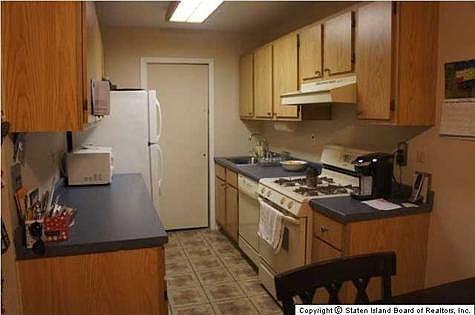 1st image of 637 Correll Ave #B