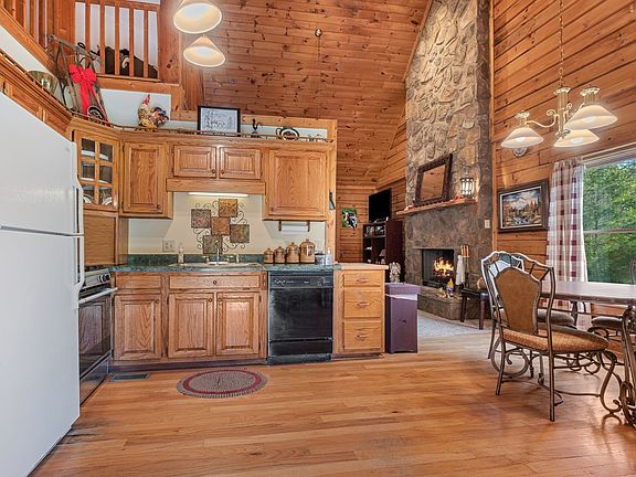 21st image of this home