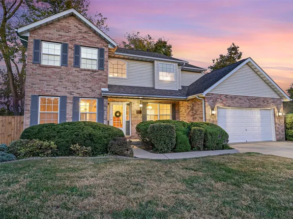 1202 Illini Dr, O Fallon, IL 62269