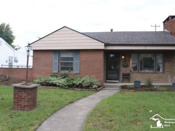 17635 Reno St, Riverview, MI 48193
