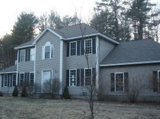 47 Raymond Rd, Deerfield, NH 03037