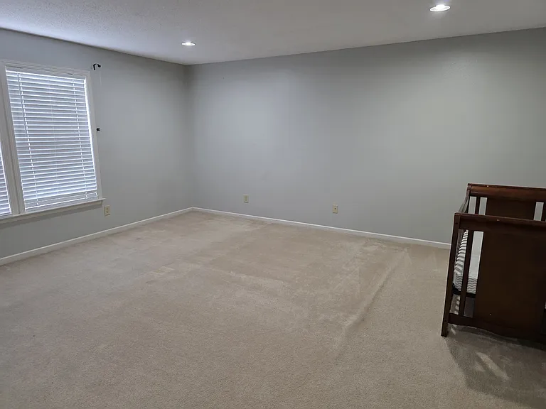 907 Bentgrass Dr — Photo 17