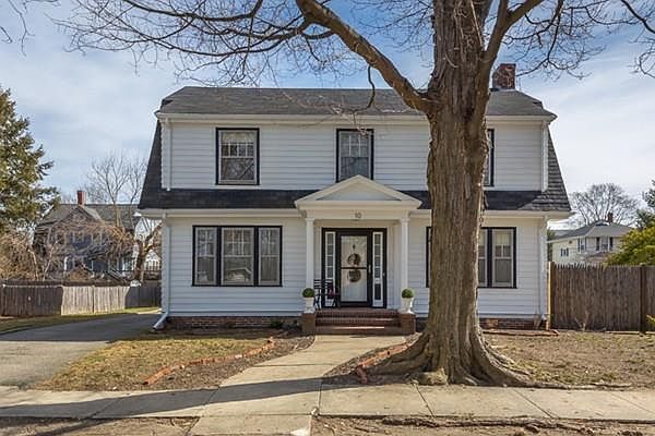 1st image of 10 Cumberland Ave