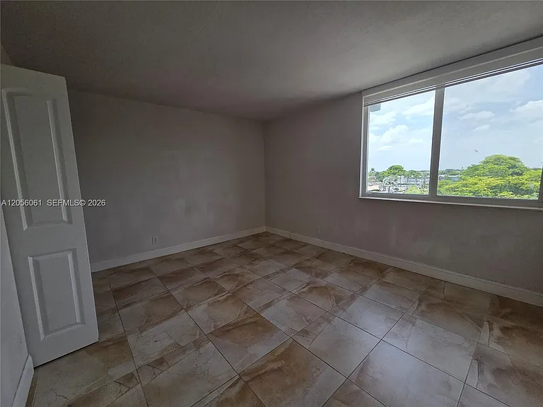 9001 SW 77th Ave #C509 — Photo 16