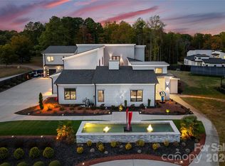 15700 Youngblood Rd, Charlotte, NC 28278