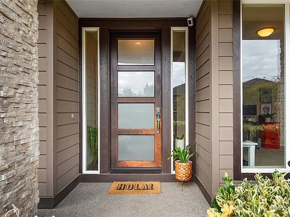 2nd image of 27909 105th Avenue SE