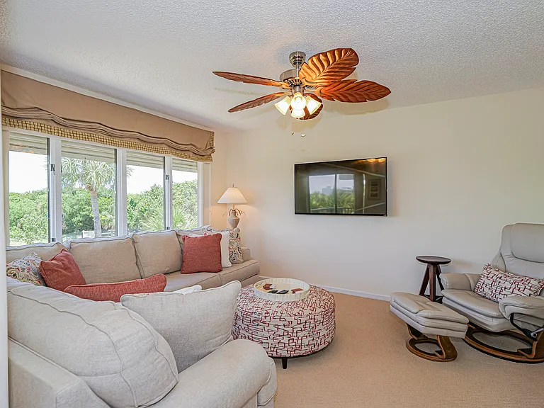 1700 Ocean Dr #302V — Photo 15