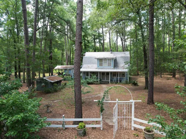 1080 County Road 4020, Crockett, TX 75835