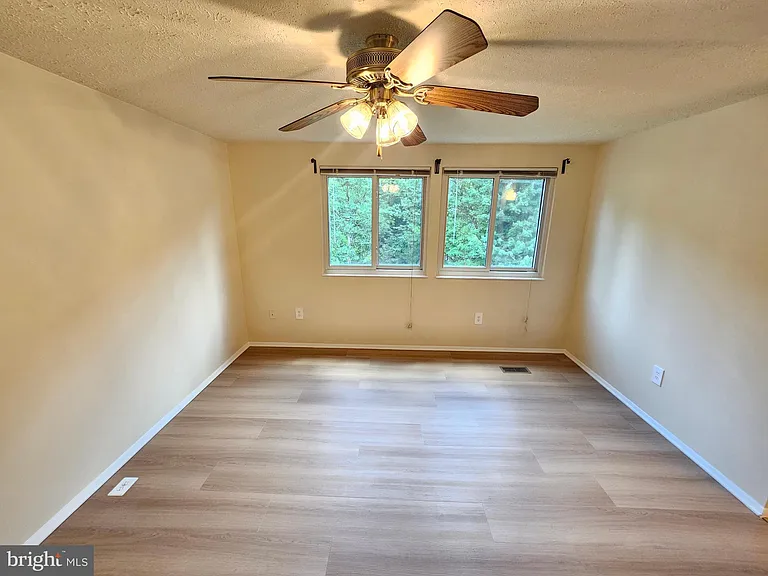 17021 Moss Side Ln — Photo 27