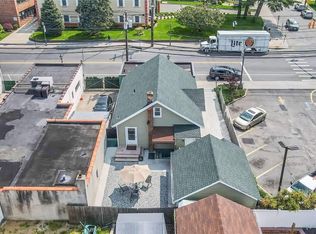 196 N Central Ave, Valley Stream, NY 11580