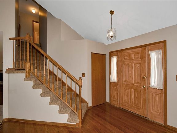 2nd image of 8053 Harvest Dr