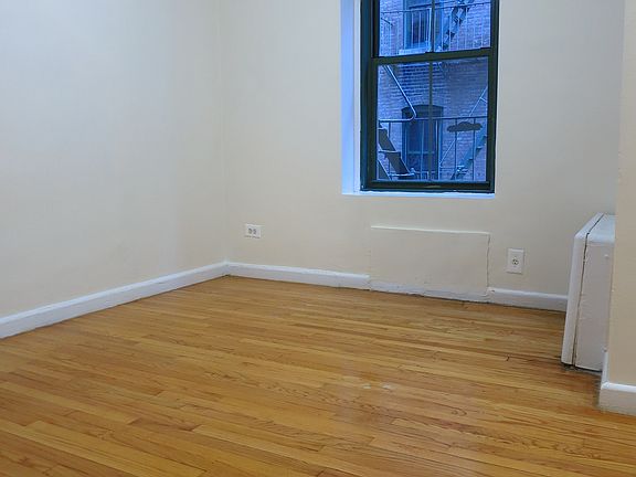 4th image of 516 E 79th St APT 2G