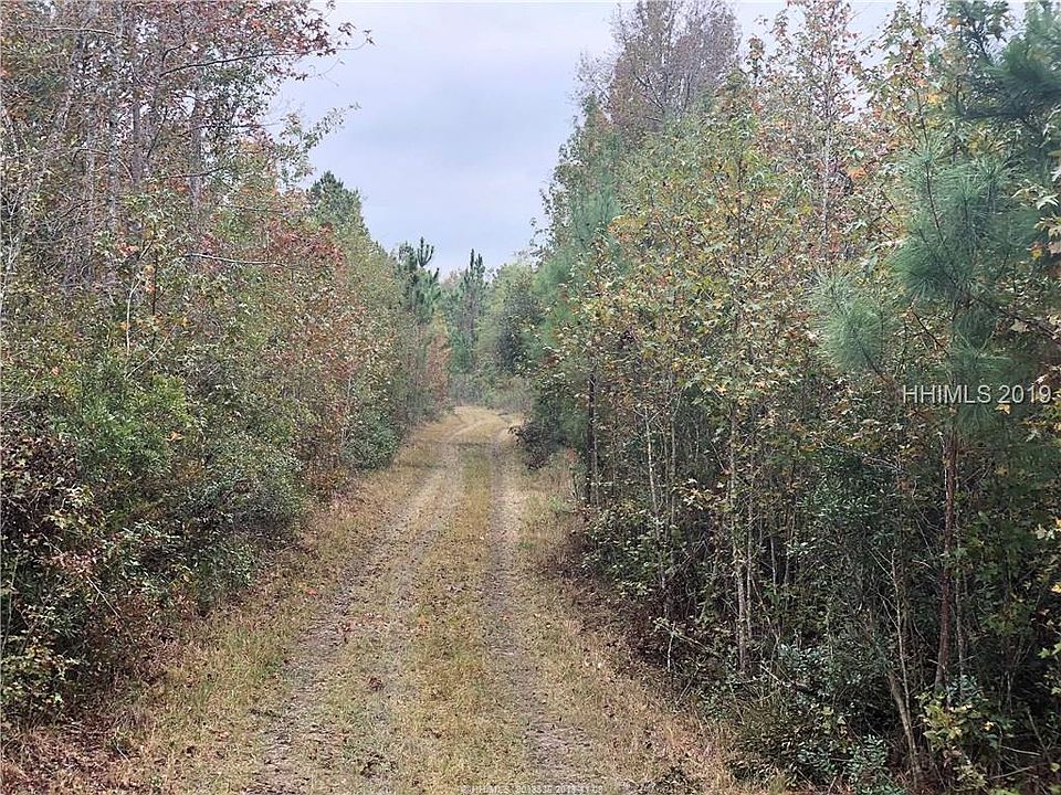 2nd image of 1081 Cohen Rd