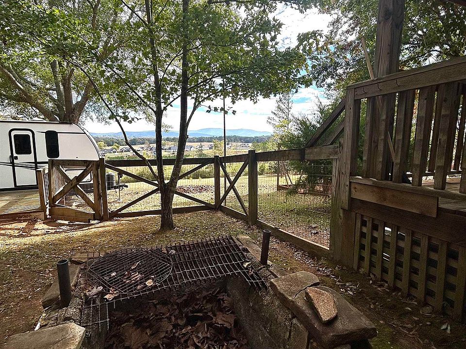 1st image of 311 Crow Farm Rd #0