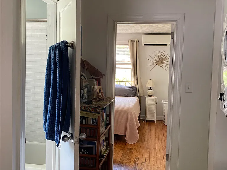 210 Meade Ave — Photo 18
