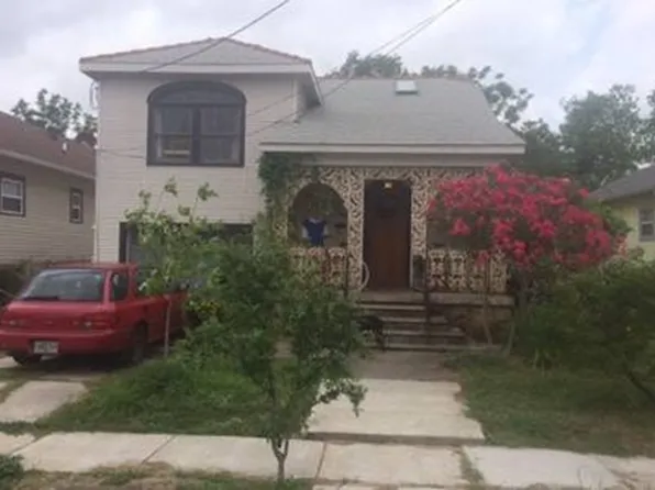1724 Desire St, New Orleans, LA 70117