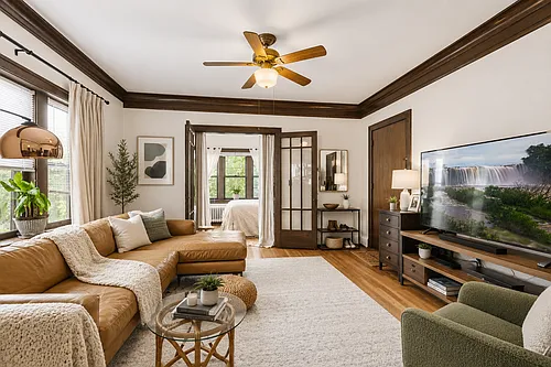 1401 West 32nd St. Photo 1