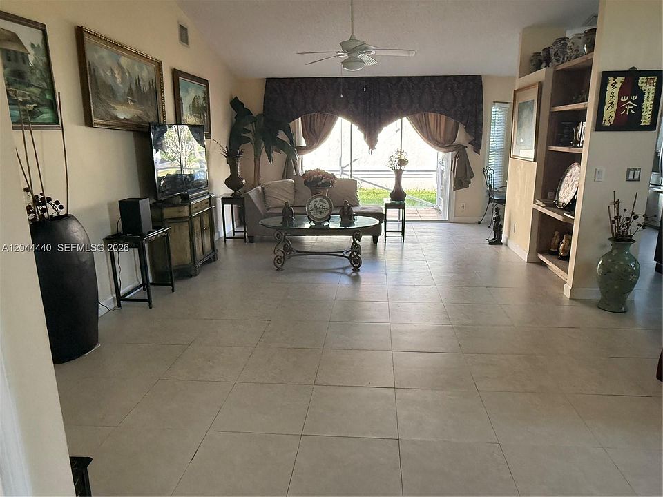 1st image of 2006 White Coral Ct