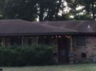 1811 Swan St, Longview, TX 75604