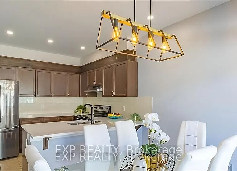320 Autumnfield St — Photo 5