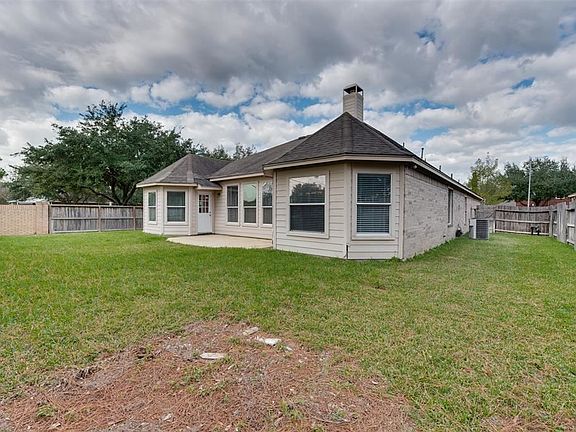 4th image of 16611 Gentle Stone Dr