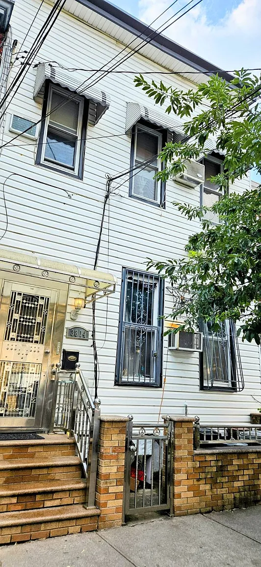 38 Avenue & 27th St photo 1