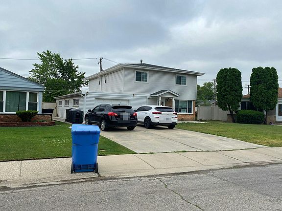 4th image of 4719 W 82nd St