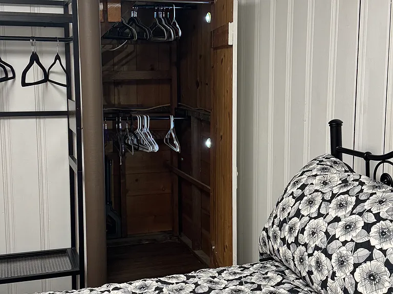 132 Woodbine St #1 — Photo 20