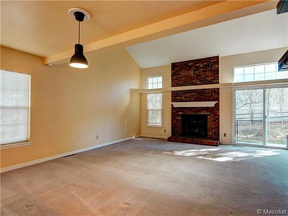 Living Room w/Fireplace
