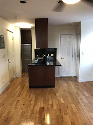 Rented by Georgine Podhorsky, LREB | media 11
