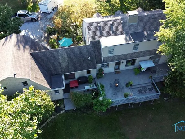 5863 Winslow Rd, Whitehouse, OH 43571