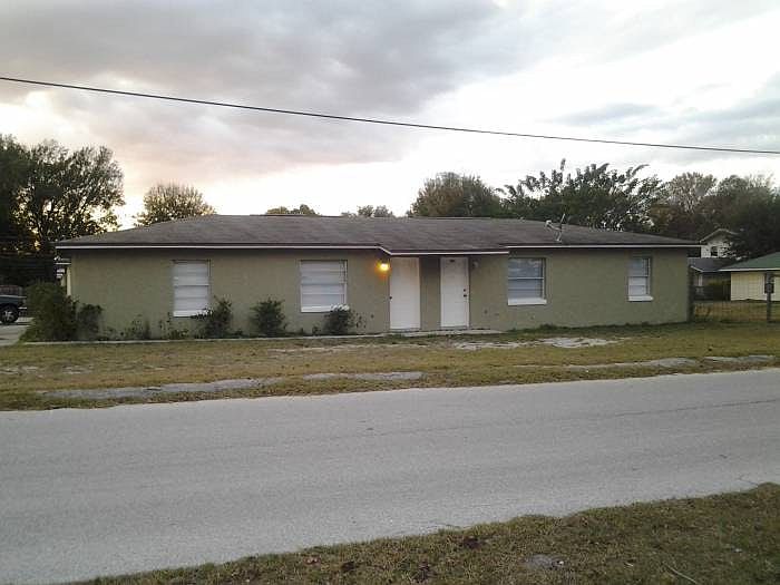 1st image of 803 Avenue M SW