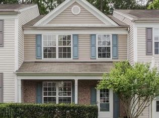 212 Canyon Lake Cir, Morrisville, NC 27560