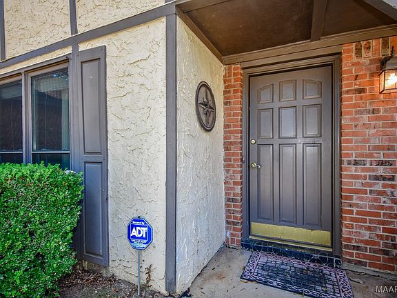 4th image of 1237 Edgeworth Dr