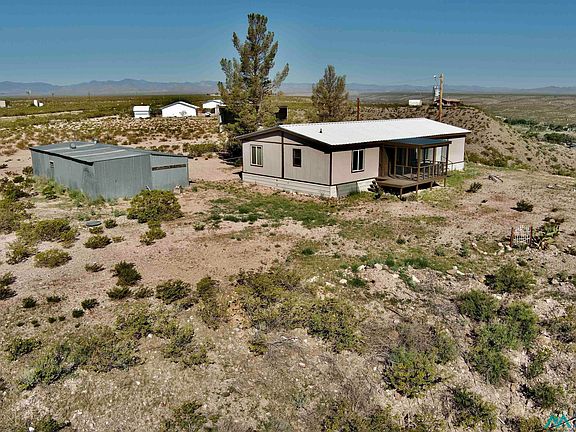 2nd image of 12330 Highway 152