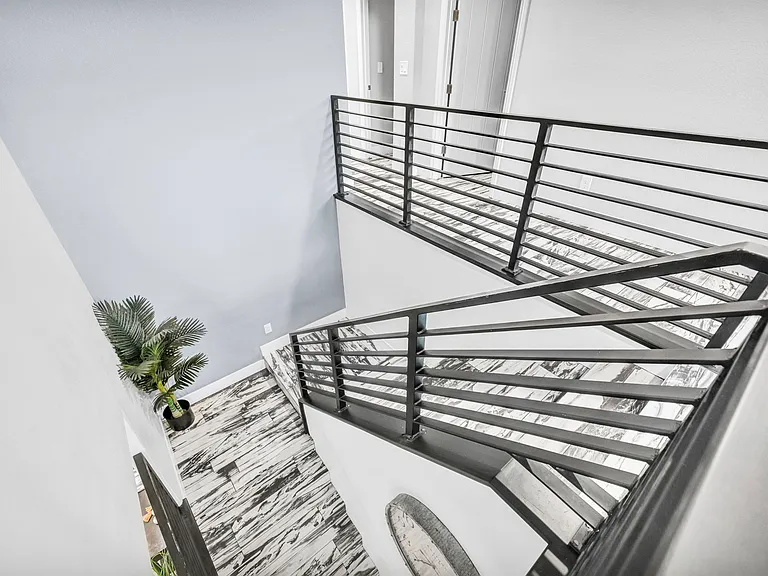 233 Castellari Dr — Photo 60