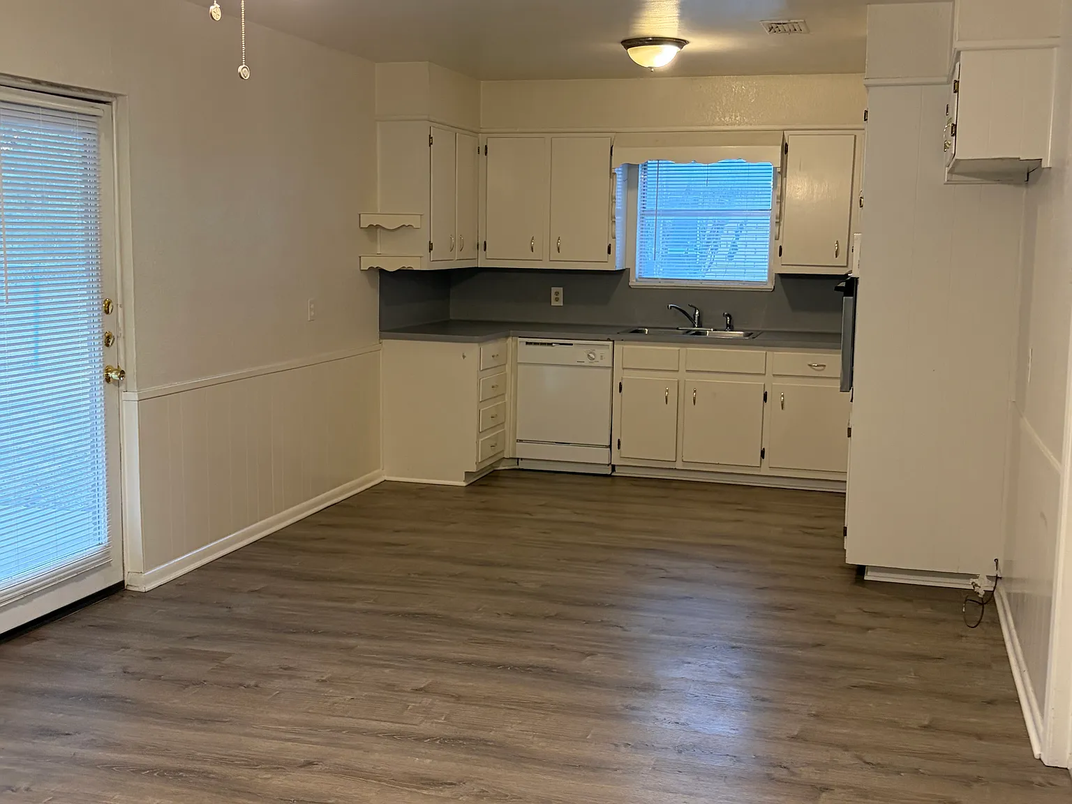 3 bed, 1298 sqft, $1,750 — Photo 3