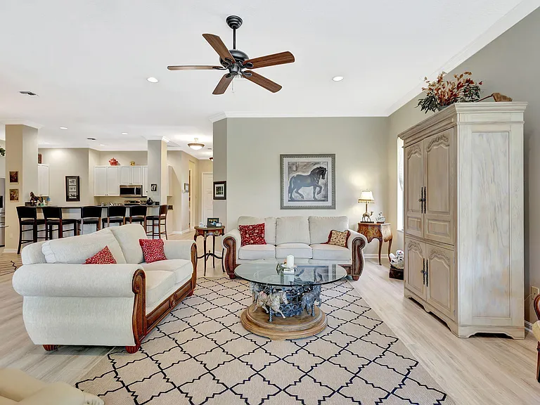 2941 Twin Oaks Way — Photo 12