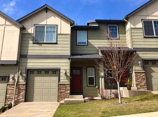 9963 SE Merlo St, Happy Valley, OR 97086