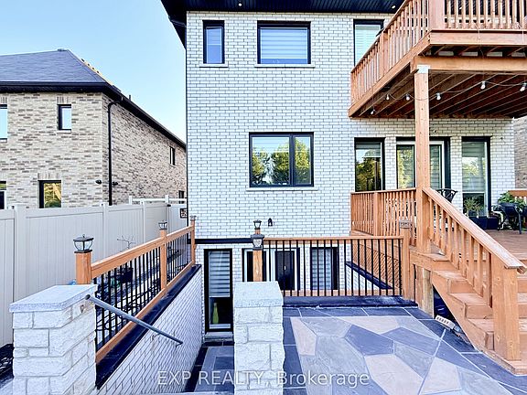 5th image of 1606 Sandhurst Cres