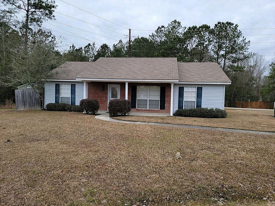 1st image of 204 W Briar Ct