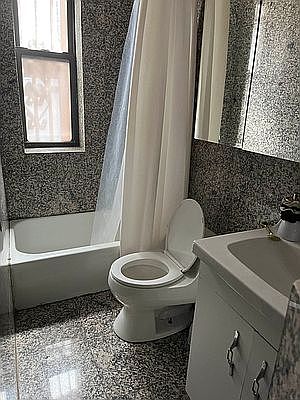 5th image of 530 E 84th St APT 4