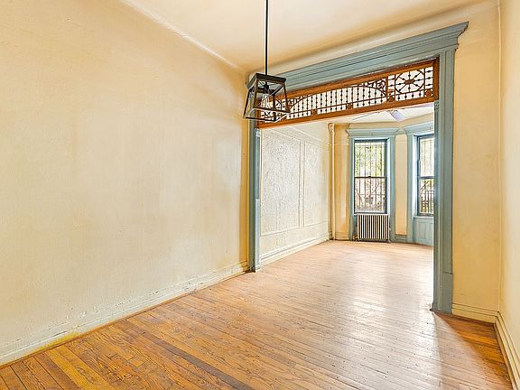 3rd image of 114 Garfield Pl APT 1R