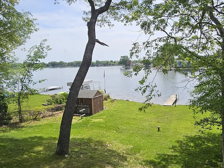 346 Vista Ter — Photo 3