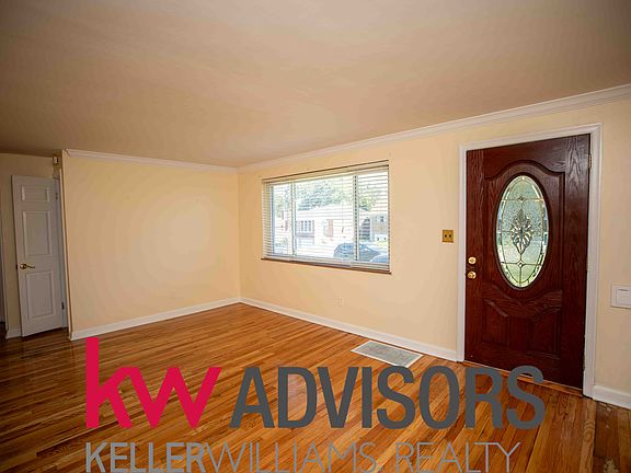 5th image of 6327 Stover Ave