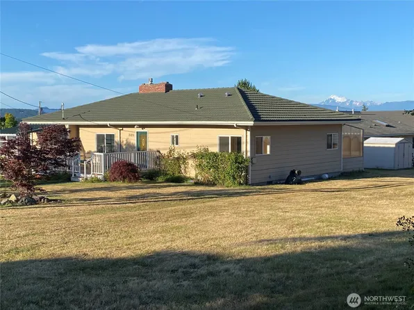 3105 K Avenue, Anacortes, WA 98221